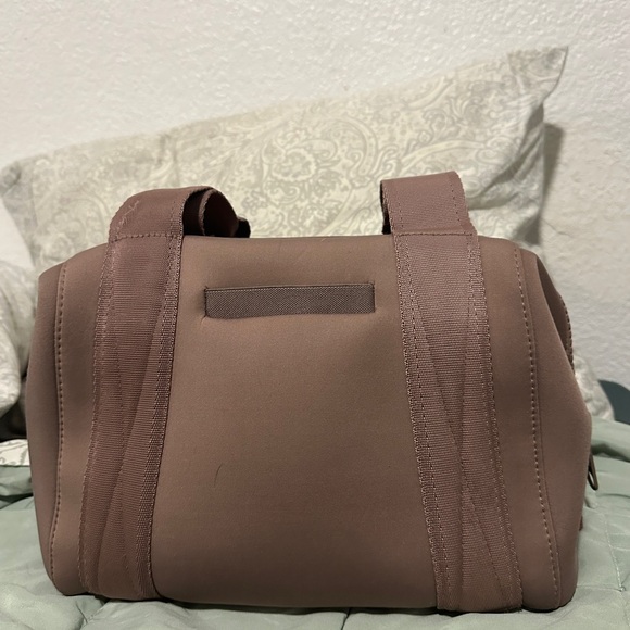 Dagne Dover Small Landon Dune - Picture 8 of 9